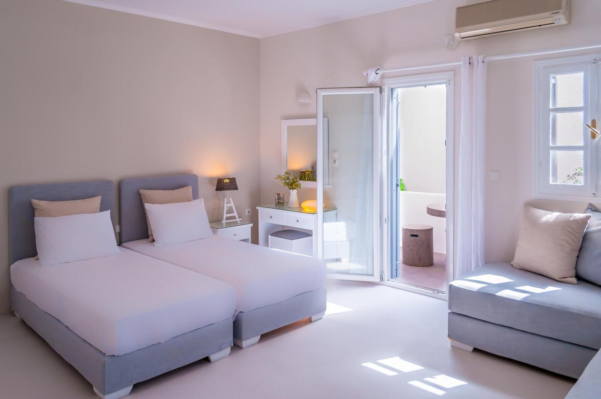 Milos Bay Suites 아다마스 외부 사진