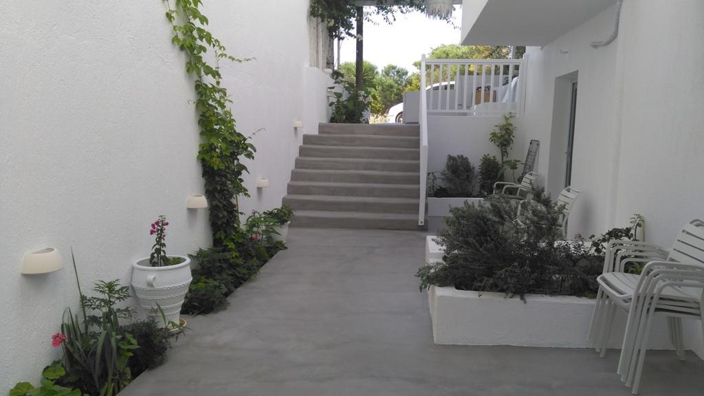 Milos Bay Suites 아다마스 외부 사진