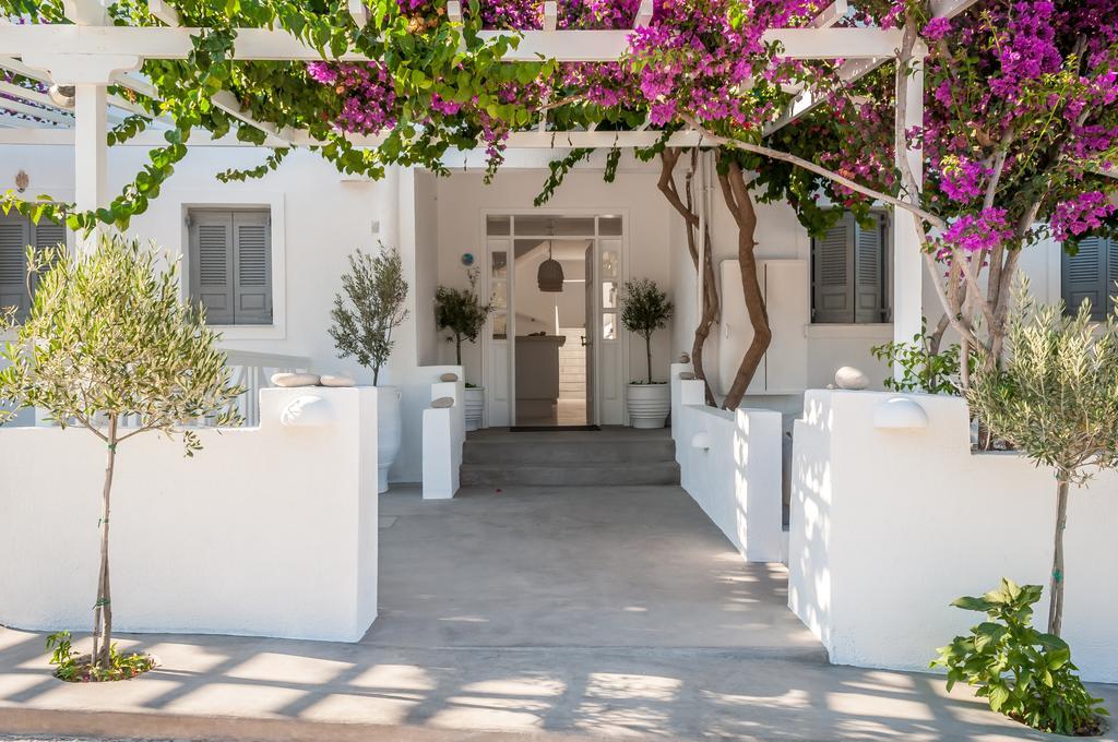 Milos Bay Suites 아다마스 외부 사진