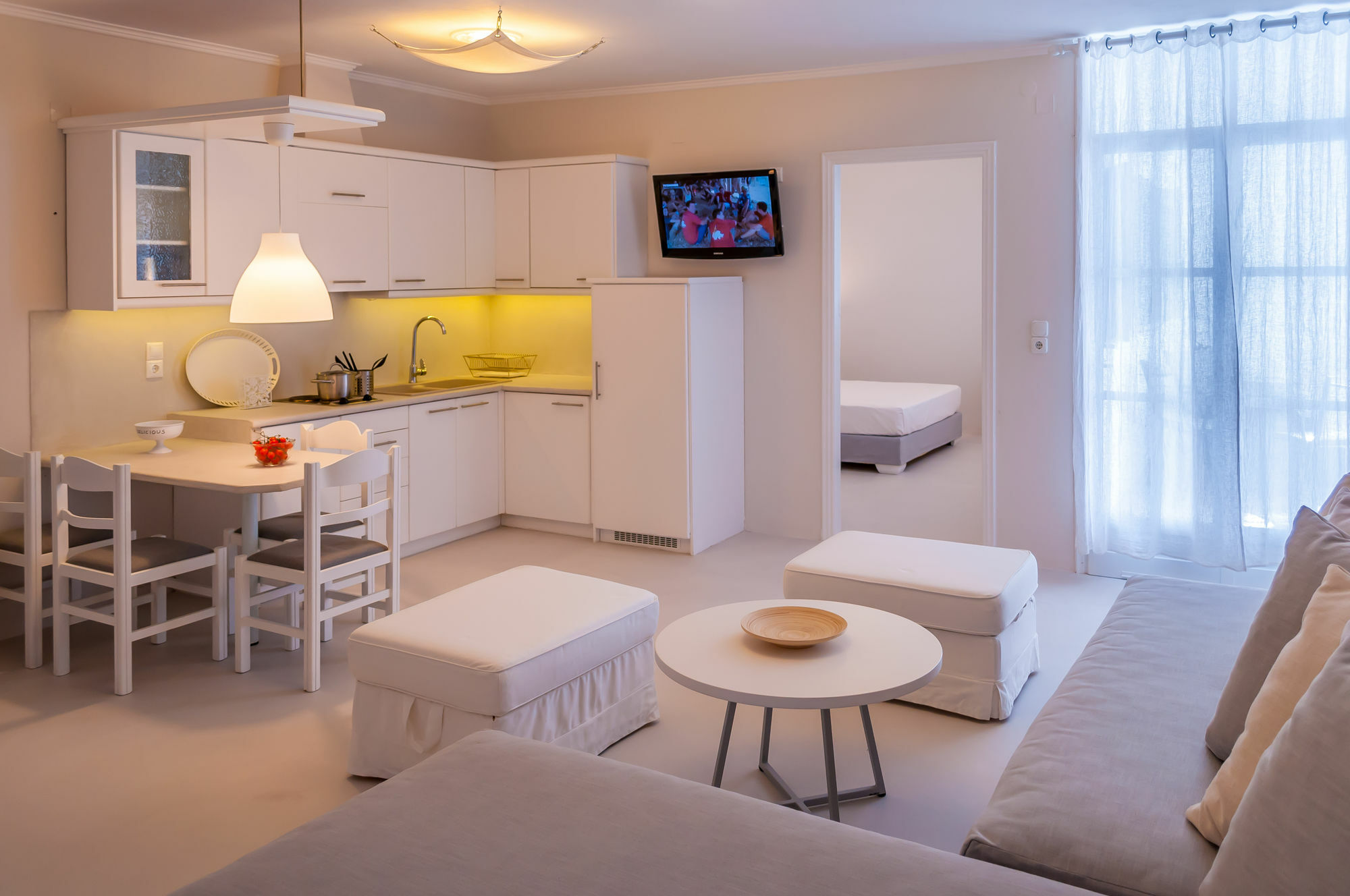 Milos Bay Suites 아다마스 외부 사진